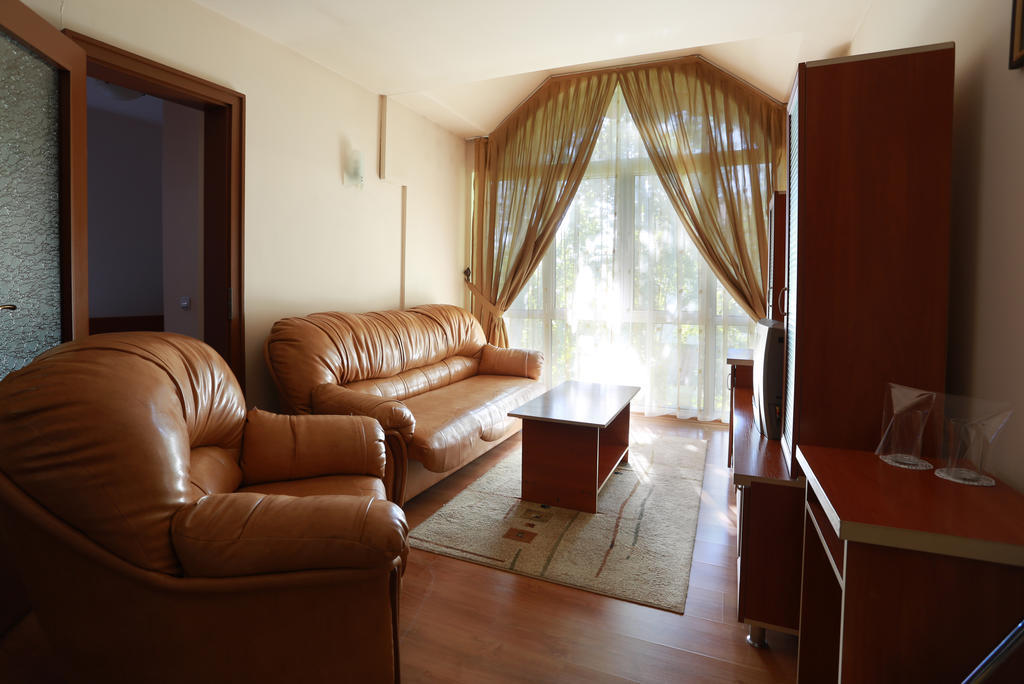 Acropolis Hotel Pazardzhik Room photo